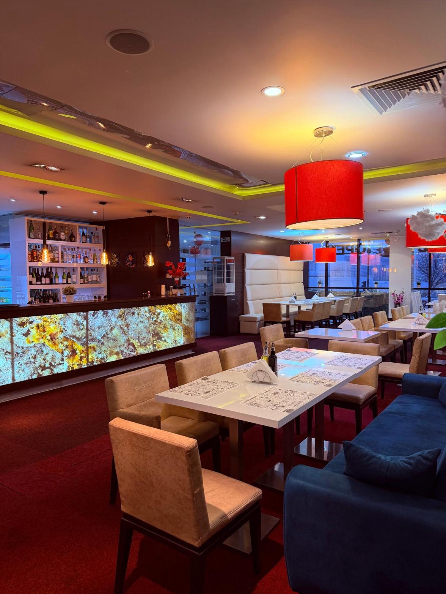 Hotel Dream — Photos 1